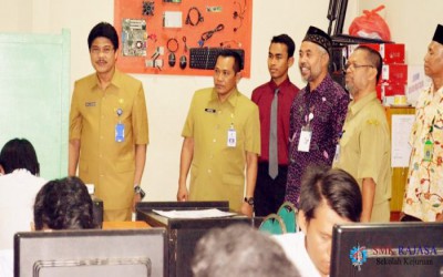 Pelaksanaan UNBK 2016 SMKS RAJASA